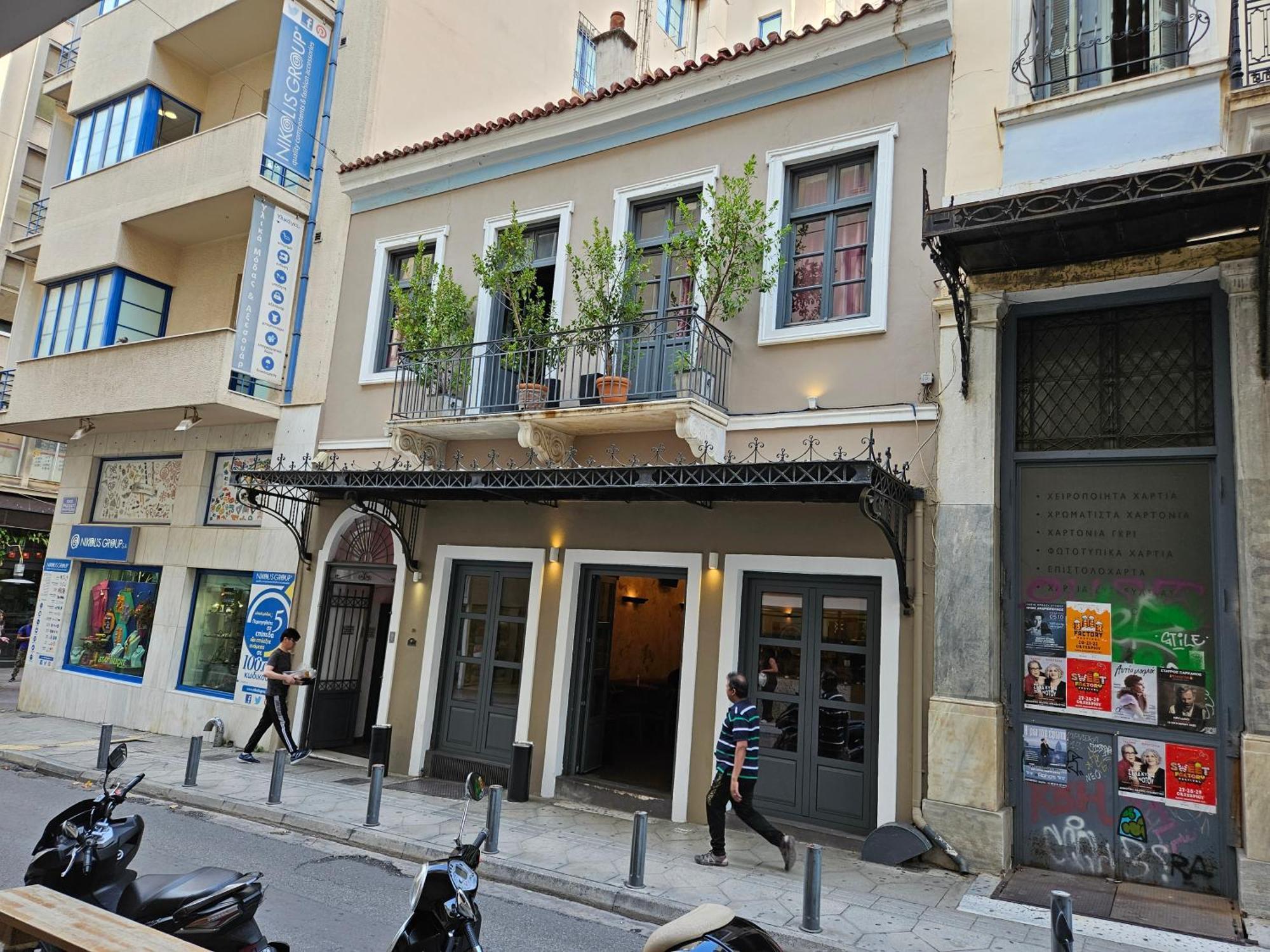 The Vault Athens Hotel ภายนอก รูปภาพ